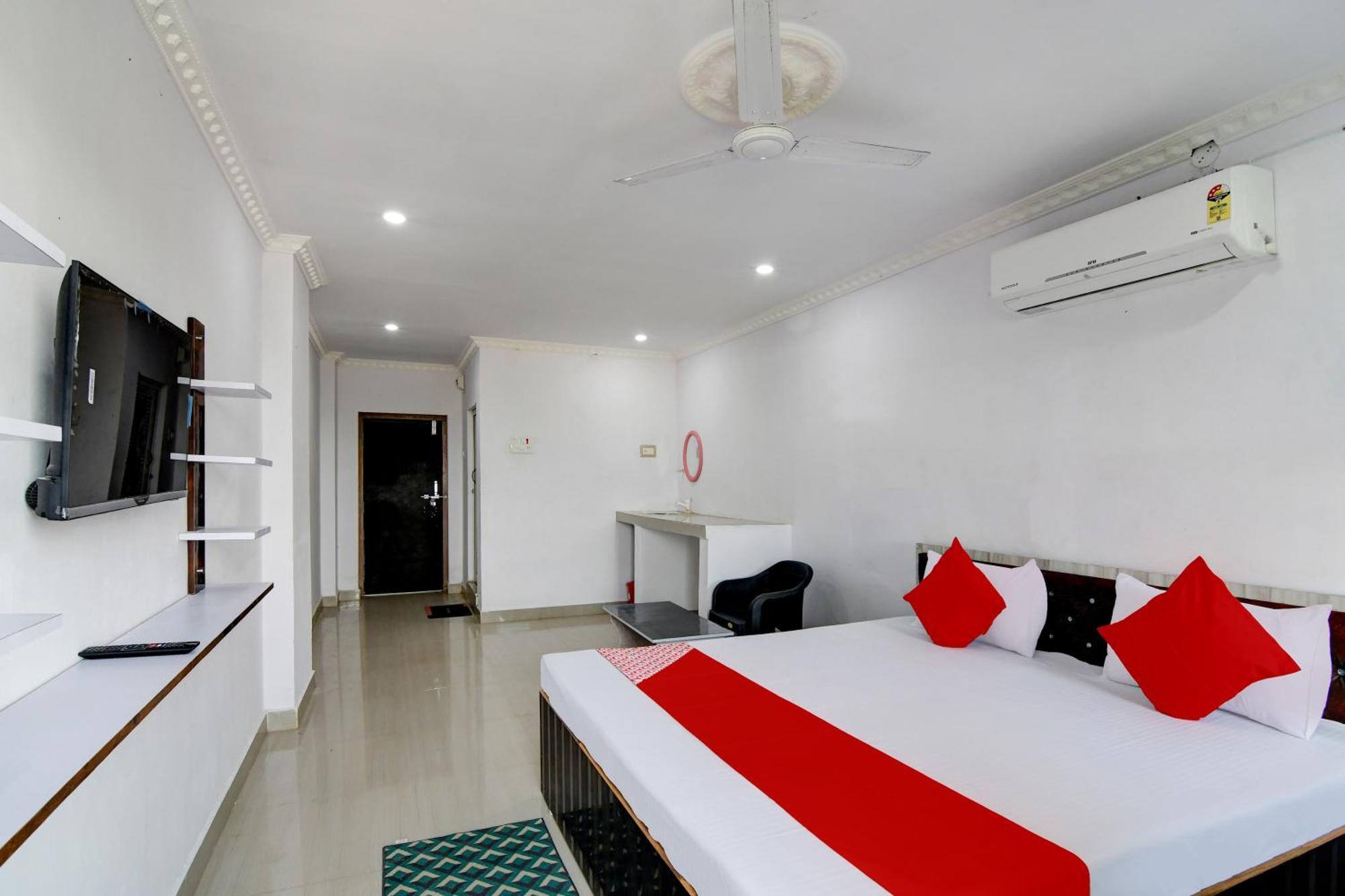 Hotel O Blue Beach Cottage Gopālpur Екстериор снимка